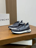 Givenchy sneakers in gray with black laces and white rubber sole