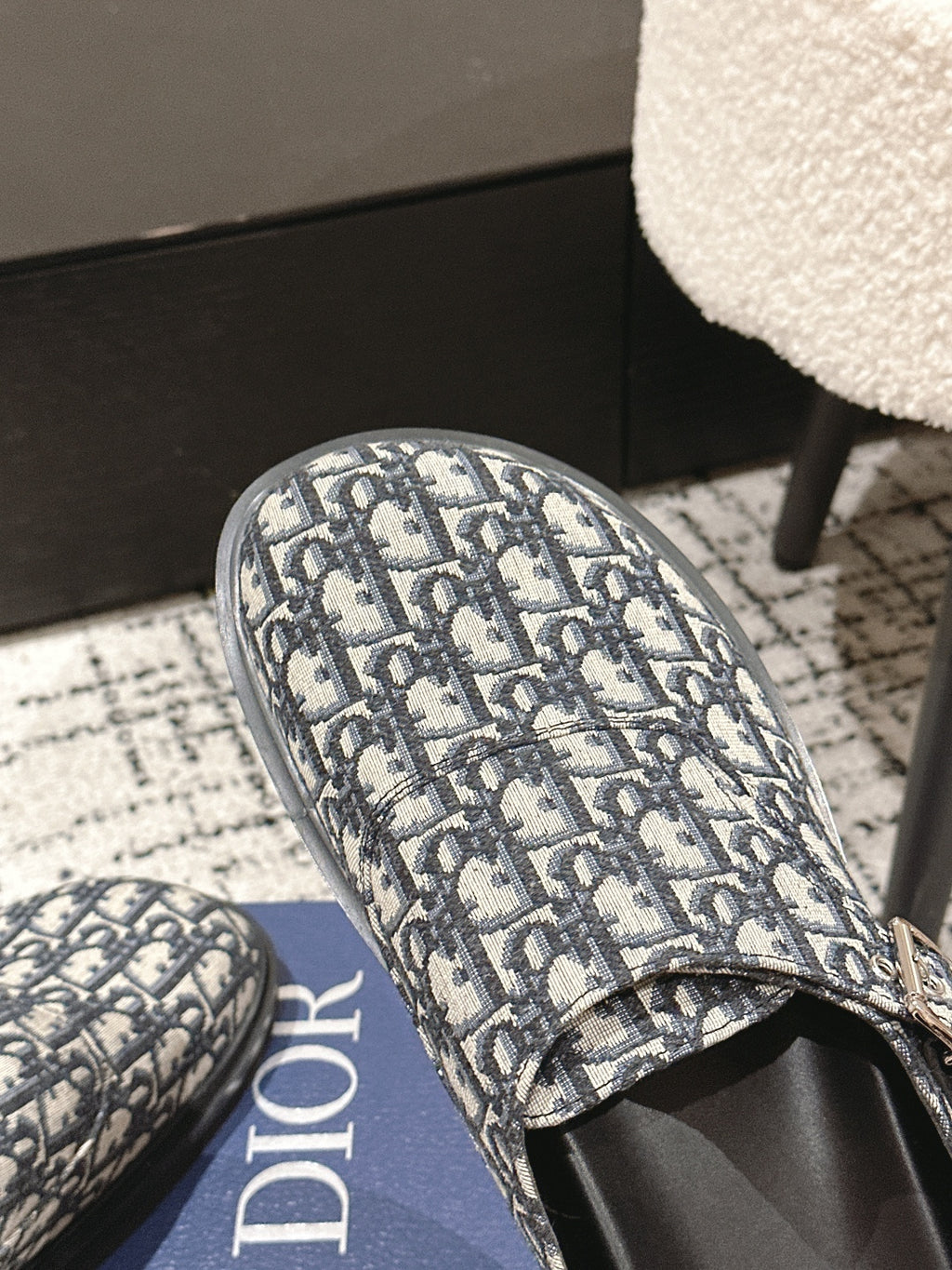 Dior slide sandal upper in Oblique print with rounded toe and black sole