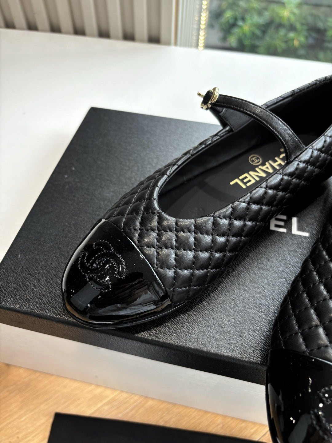 Luxury Shoes Chanel Ladies