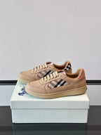 Low-top sneakers with Burberry check panel, beige leather and lace-up closure