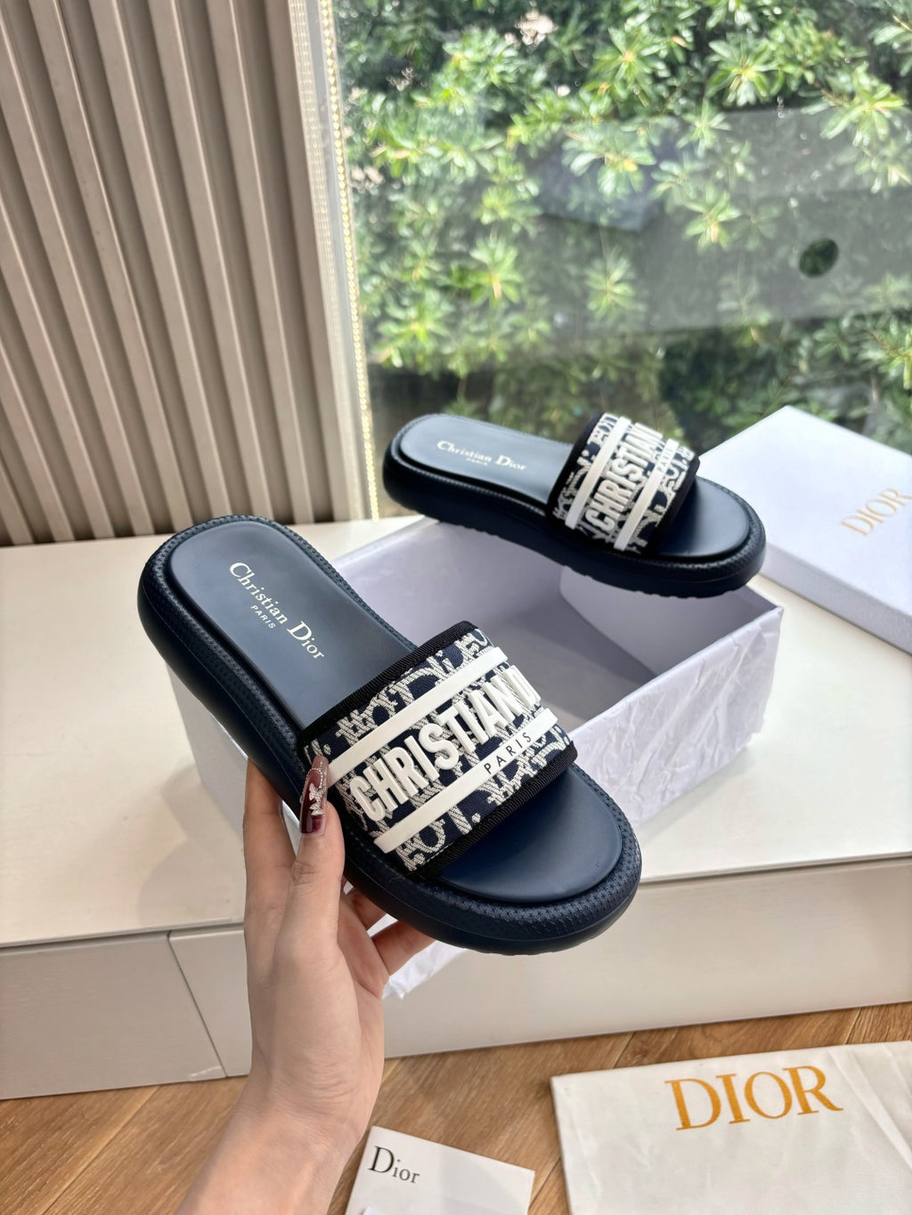 Women’s slide sandals, dark slides with patterned strap and padded footbed