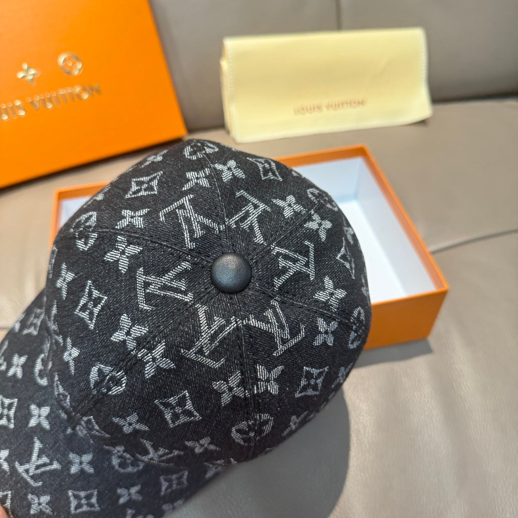 Louis Vuitton Caps