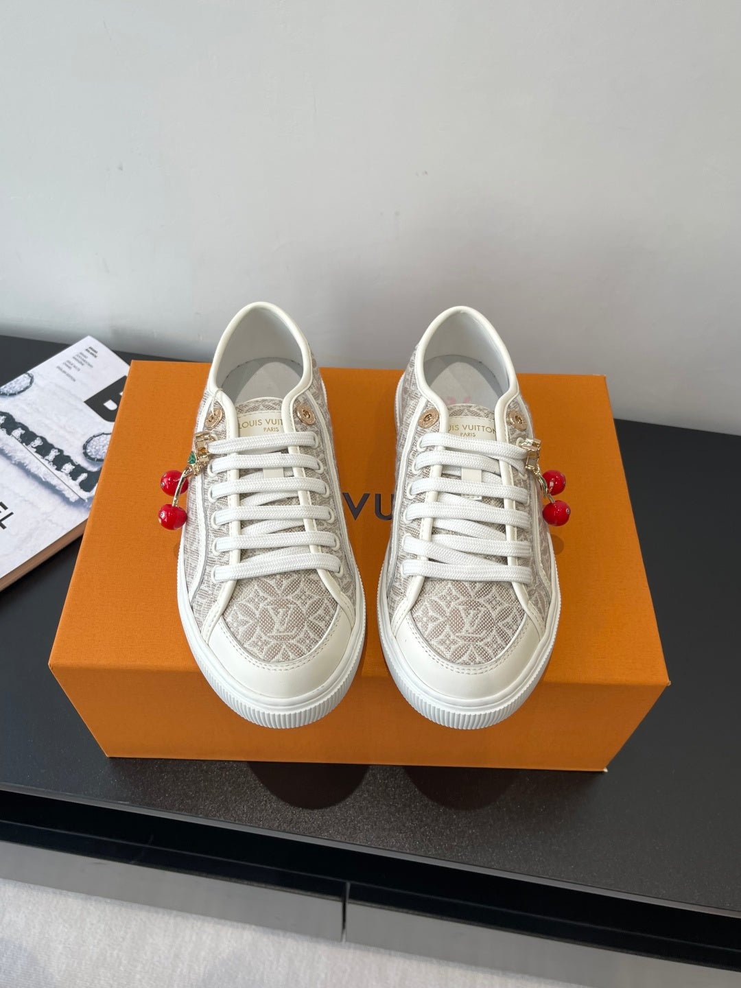 Louis Vuitton ladies lace-up sneakers, monogram canvas and white rubber sole