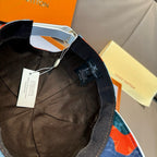 Baseball cap with fabric lining and adjustable strap, dark and multicolor logo