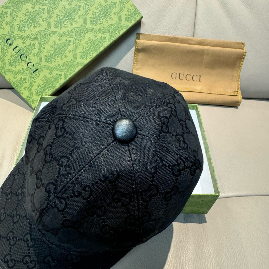 Gucci baseball cap crown, dark GG jacquard with round snap button at center