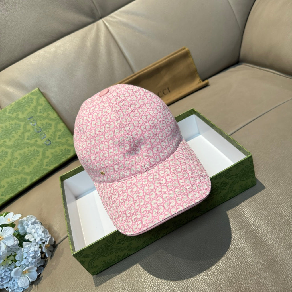 Gucci cap in pink with GG monogram pattern, curved brim, adjustable back strap