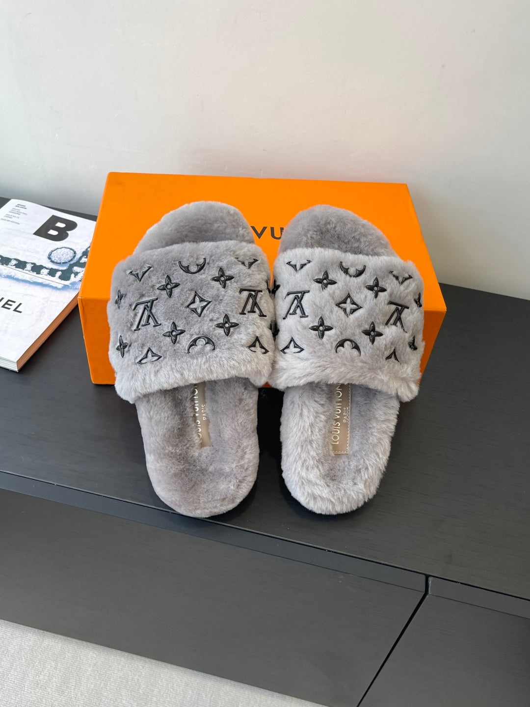 Louis Vuitton ladies plush slippers, gray with black monogram straps and gold tab