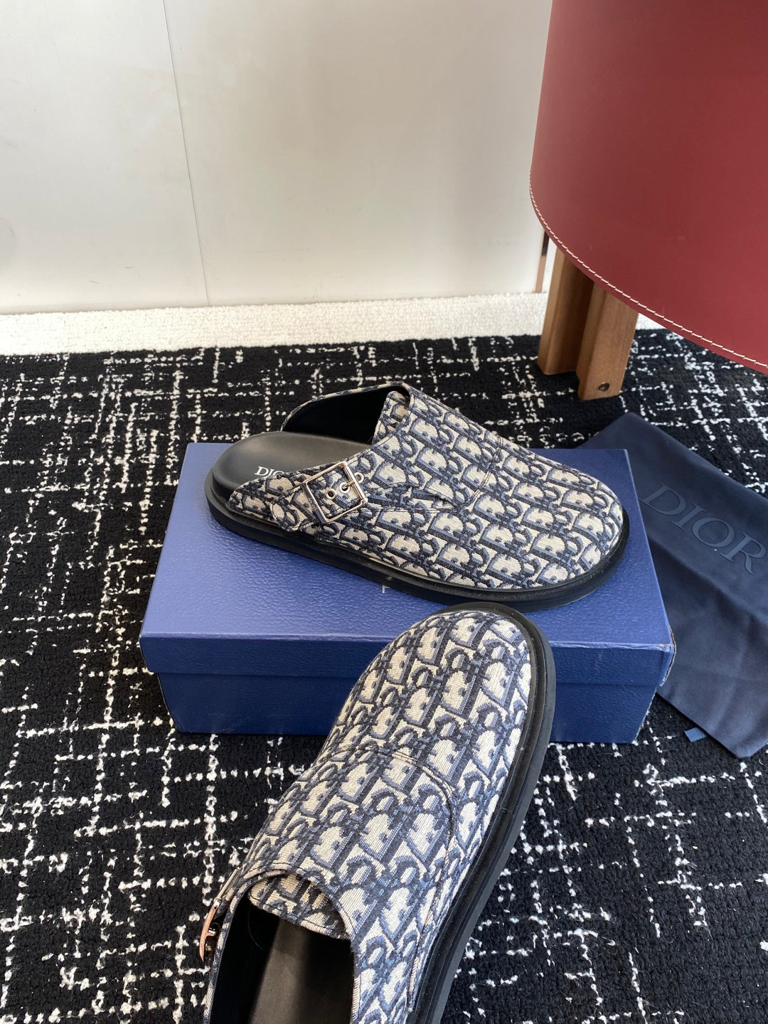 Dior slides with Oblique pattern upper and black rubber sole