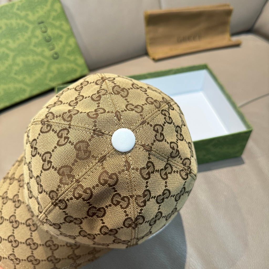 Beige GG monogram baseball cap with round white top button