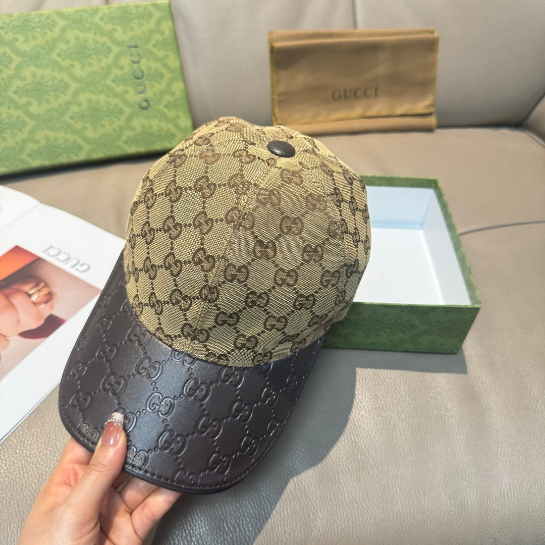 Gucci cap: beige GG crown with dark logo-pattern brim, side view