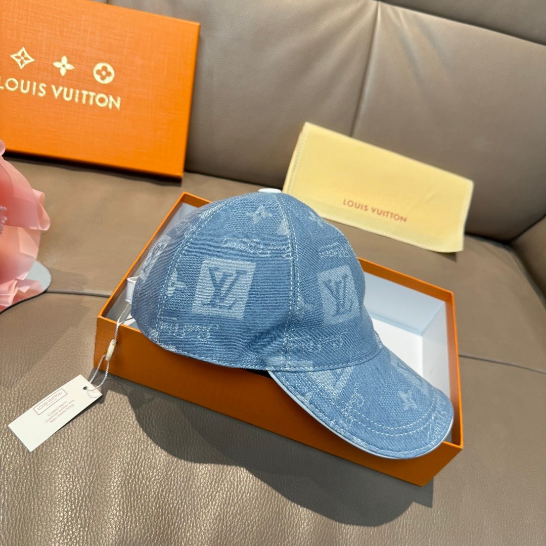 Louis Vuitton blue denim baseball cap with monogram pattern, curved brim and top seam