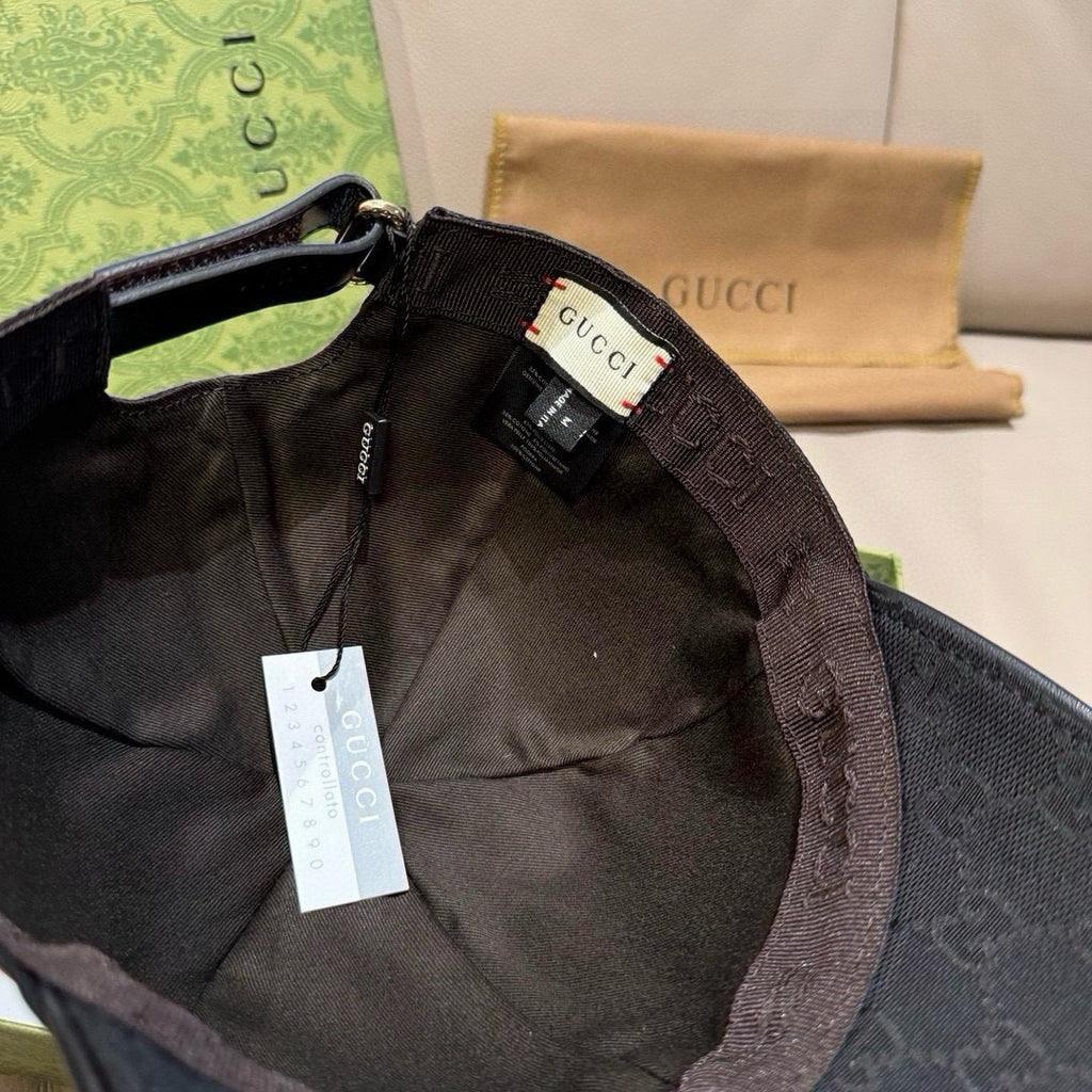 Gucci cap interior with adjustable strap and printed size label at back