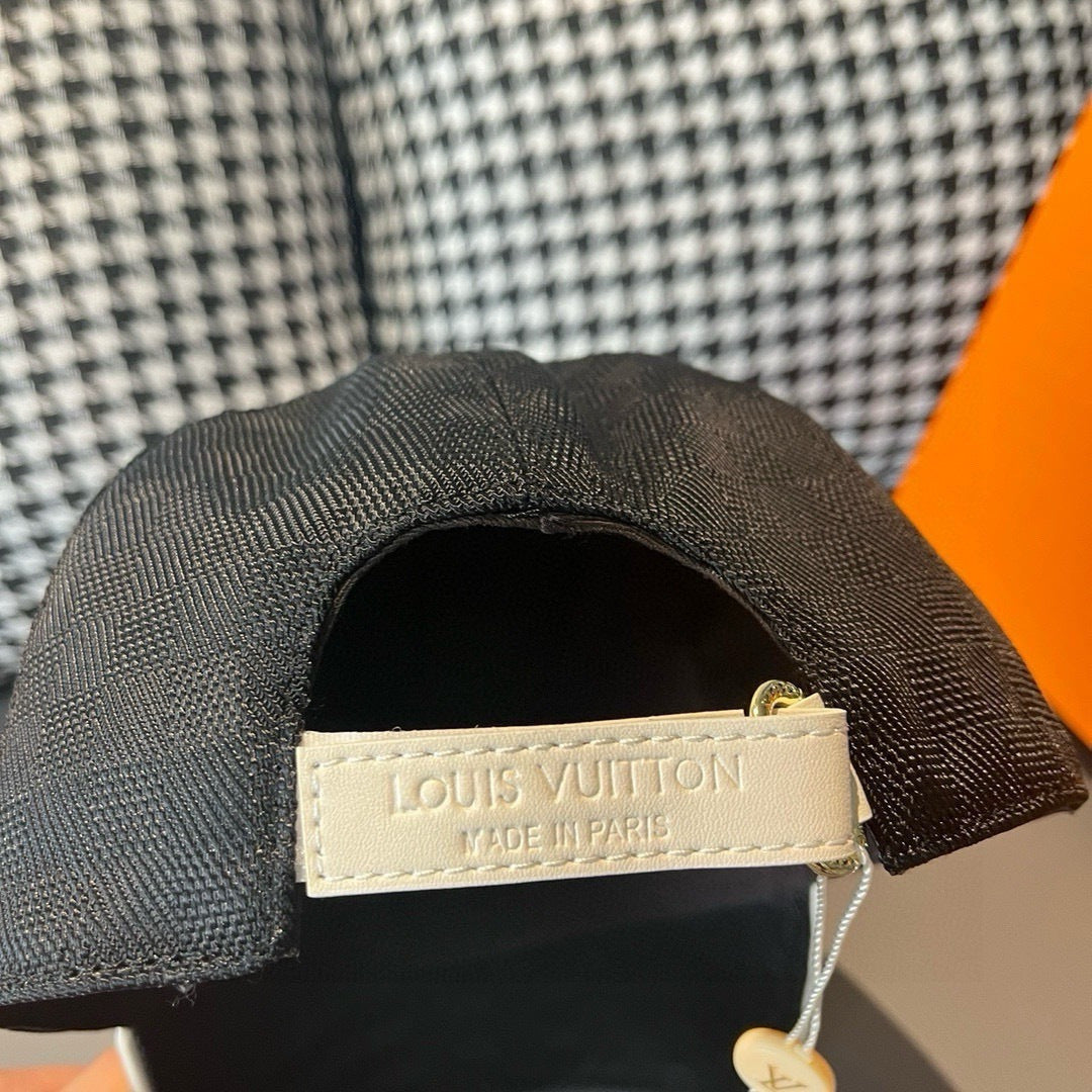 Baseball cap with Louis Vuitton 'Made in Paris' label on inner band