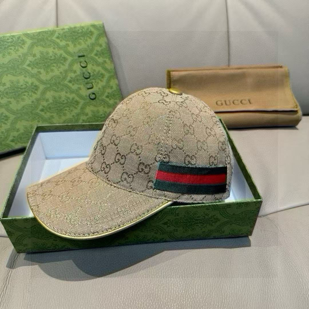 Gucci beige GG canvas baseball cap with green, red, blue stripe on front