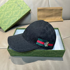 Gucci black baseball cap with Web stripe and bee crest logo