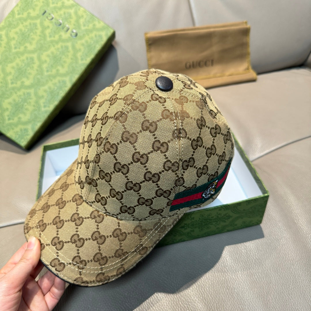 Gucci baseball cap with beige GG canvas, multicolor web stripe, black button top