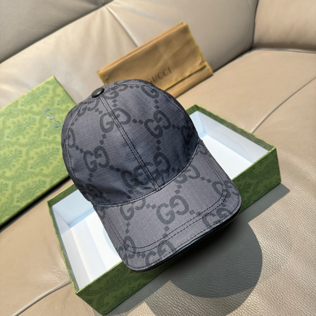 Gucci GG-pattern baseball cap, dark gray with curved brim and stitched crown