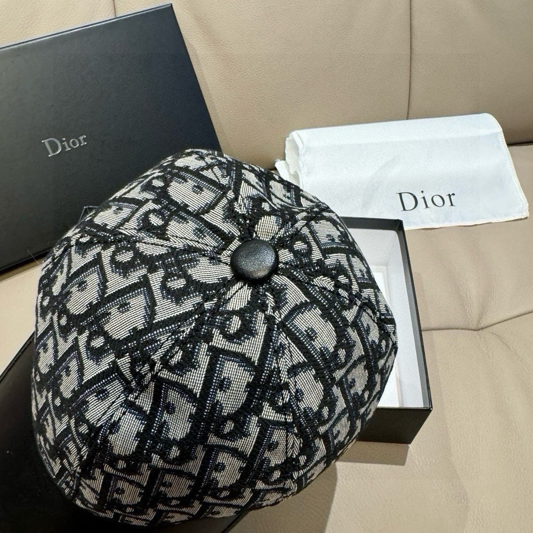 Dior Caps