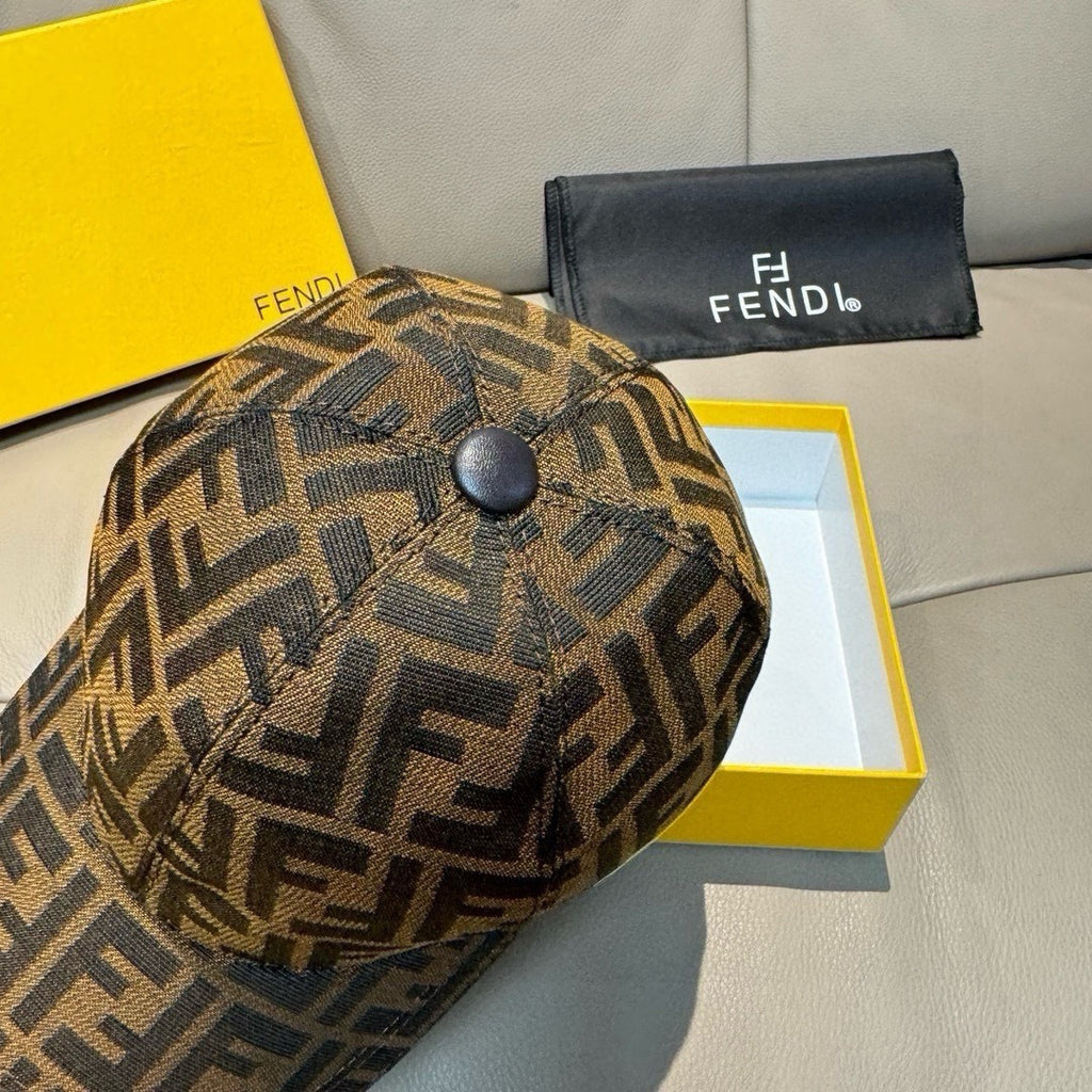 Patterned baseball cap with round top button and dark brim