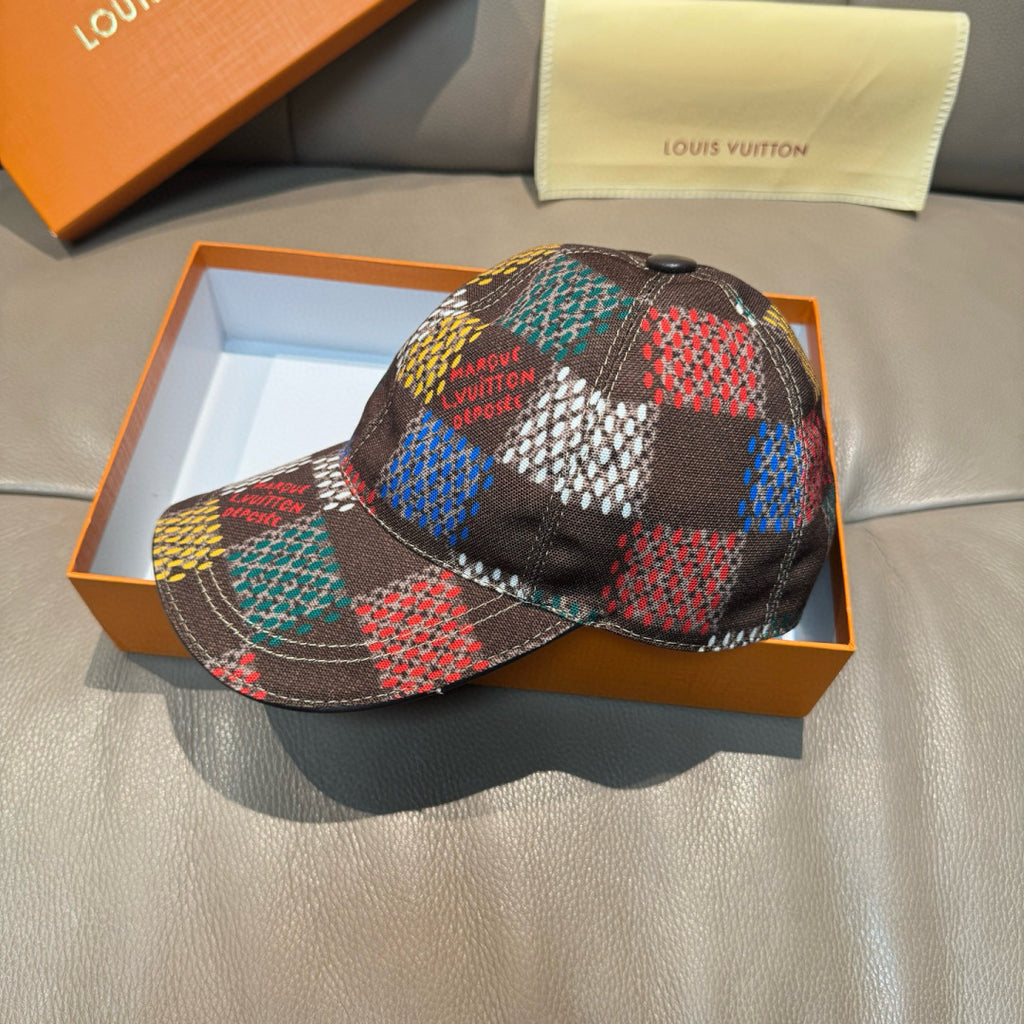 Multicolor plaid baseball cap with brim and curved crown