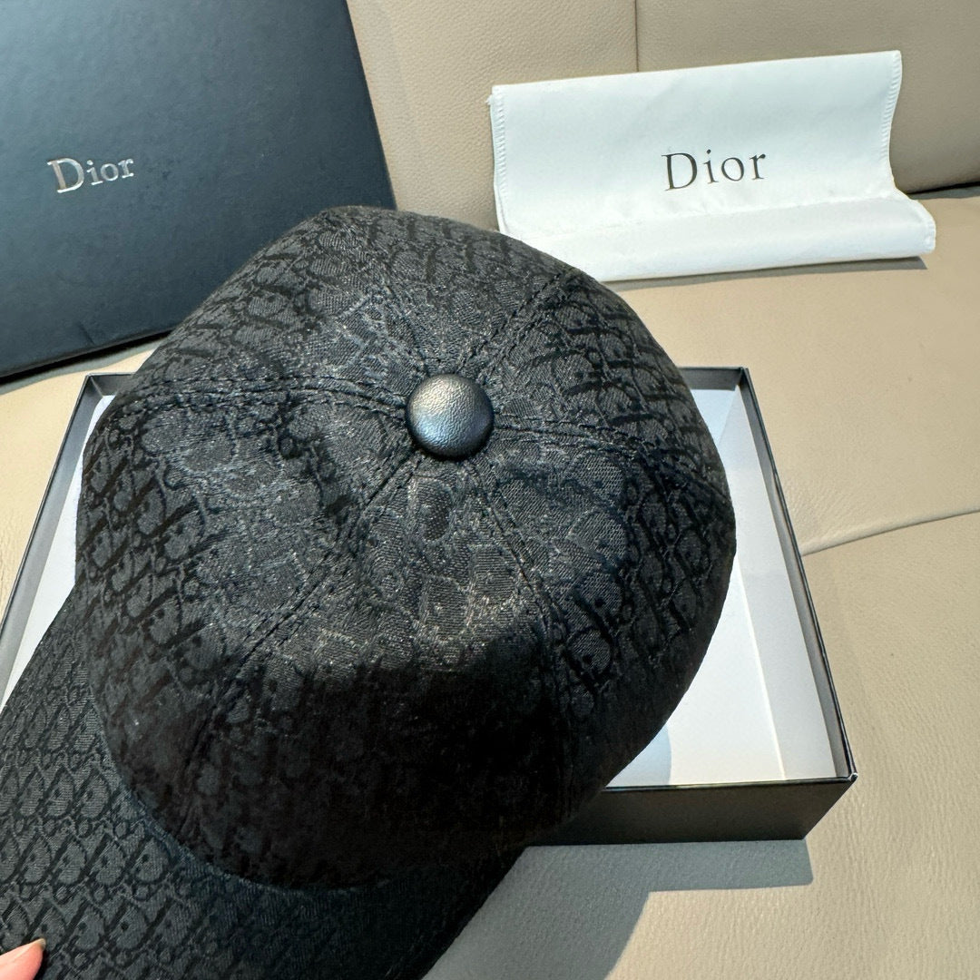 Dior Caps