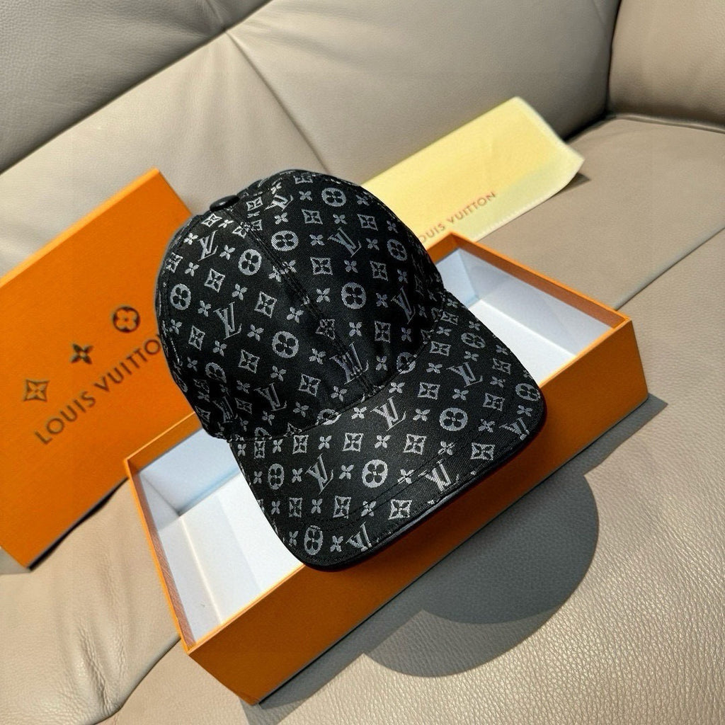 Louis Vuitton black monogram baseball cap