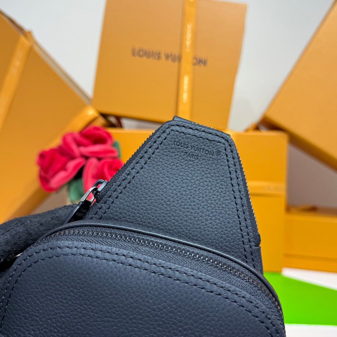 Bags Men Louis Vuitton