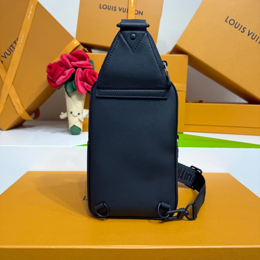 Bags Men Louis Vuitton