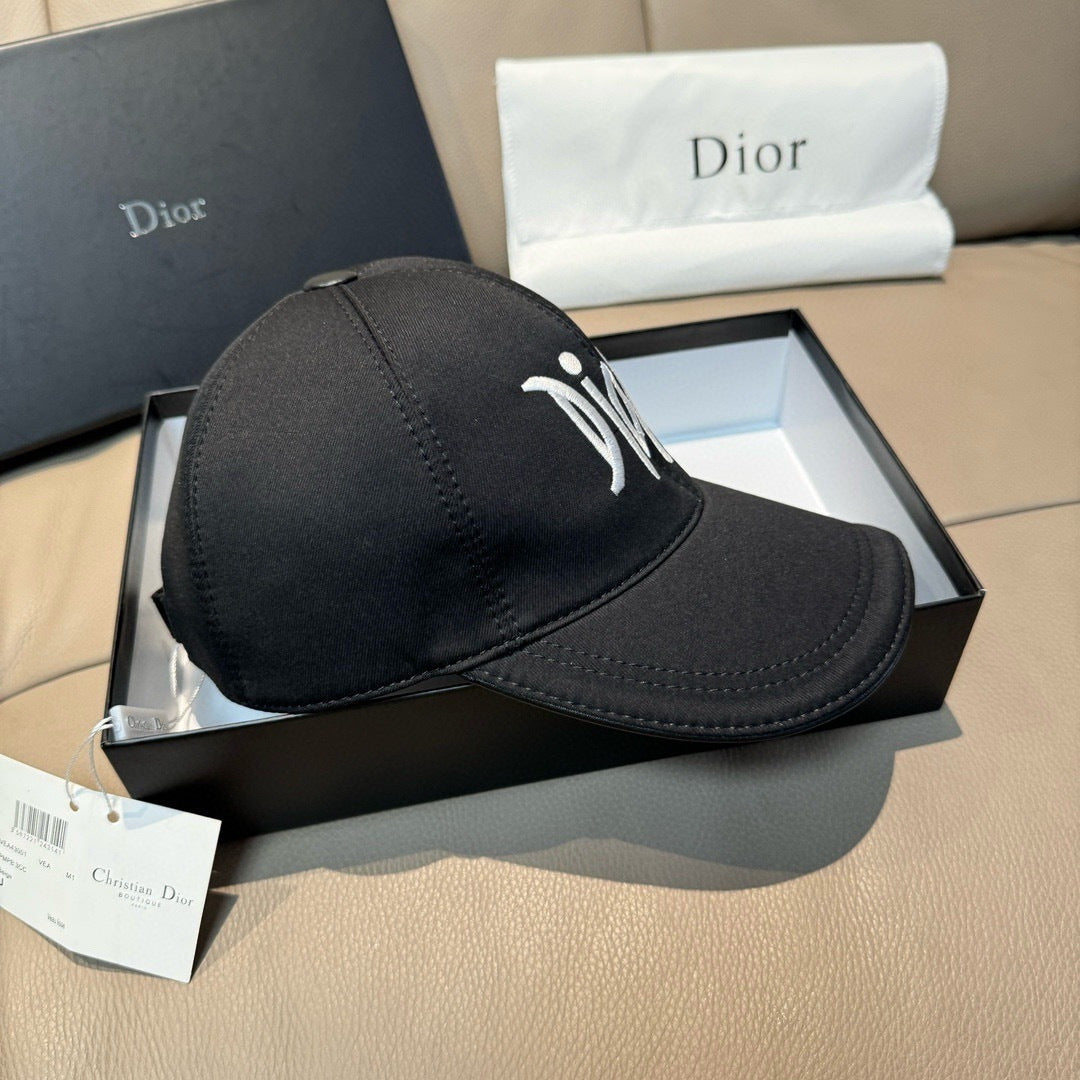 Dior Caps