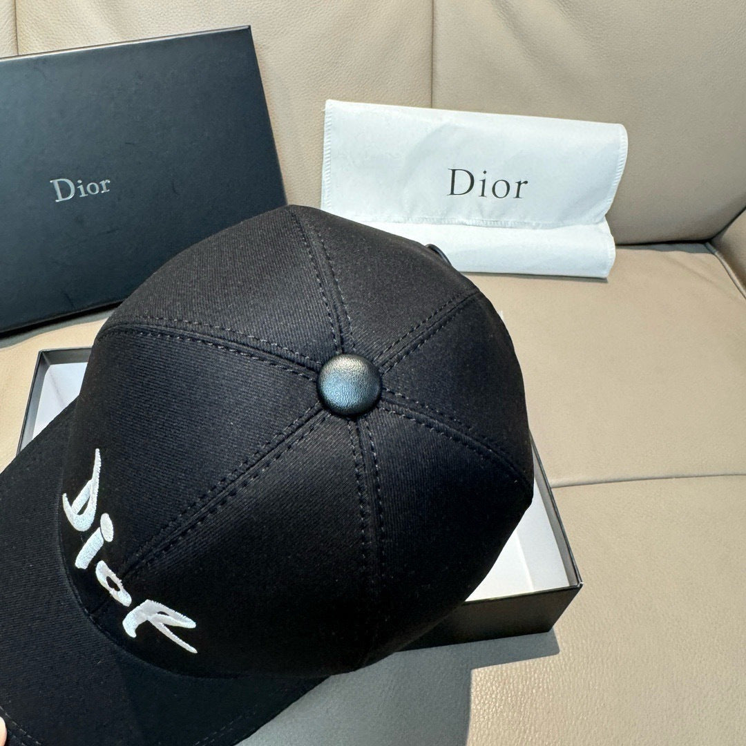 Dior Caps