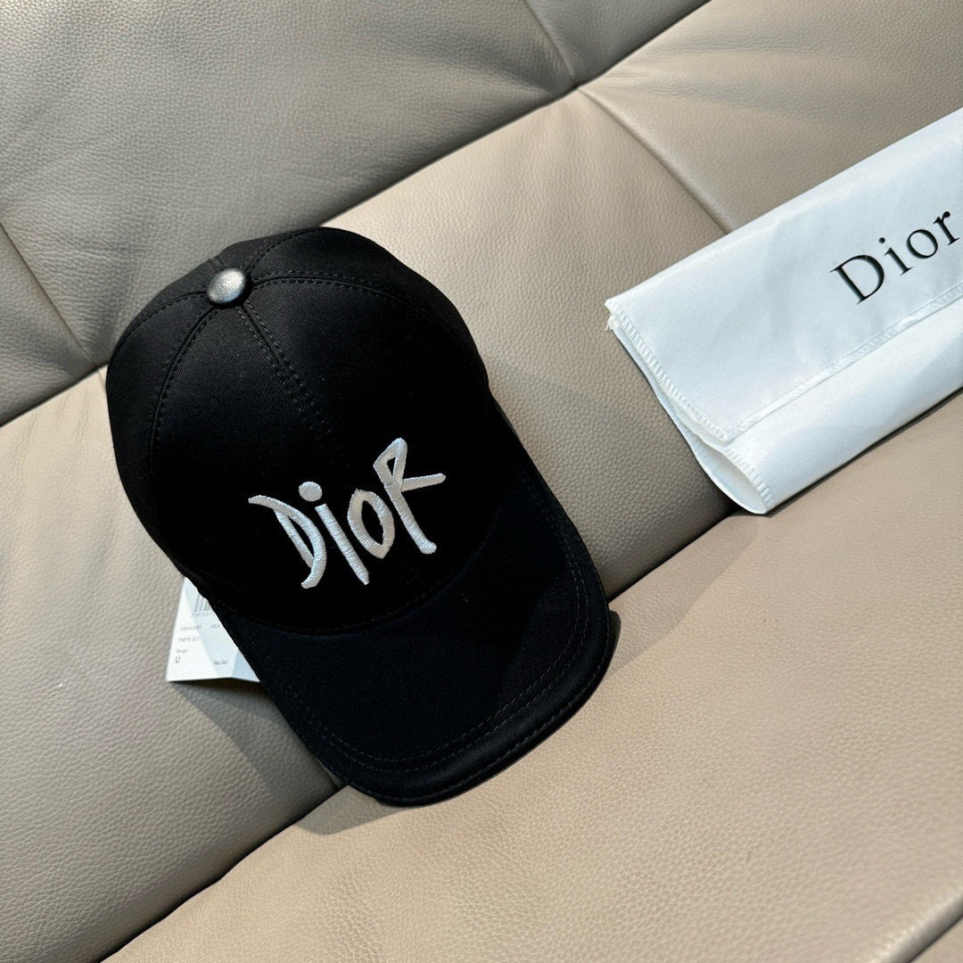 Dior Caps