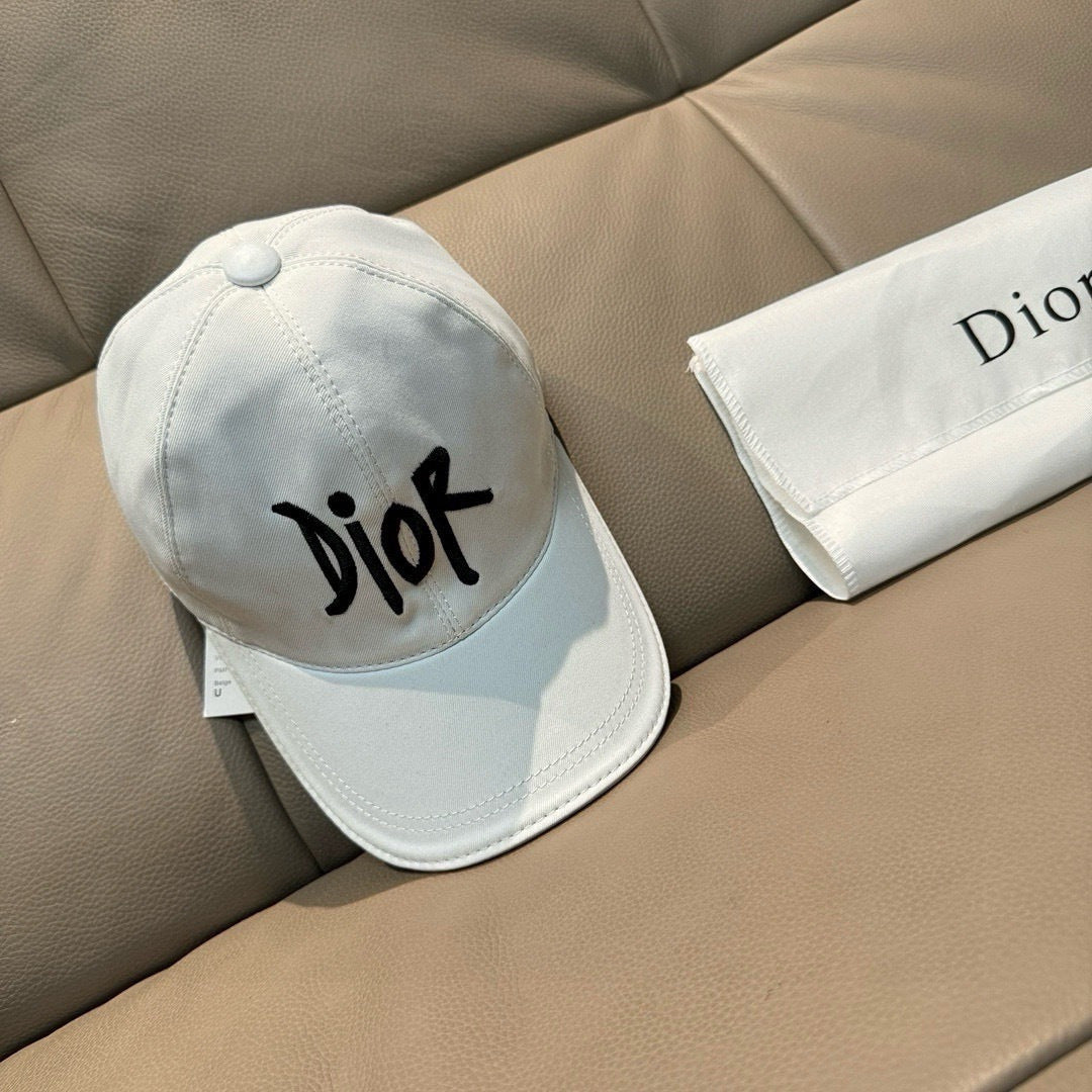 Dior Caps