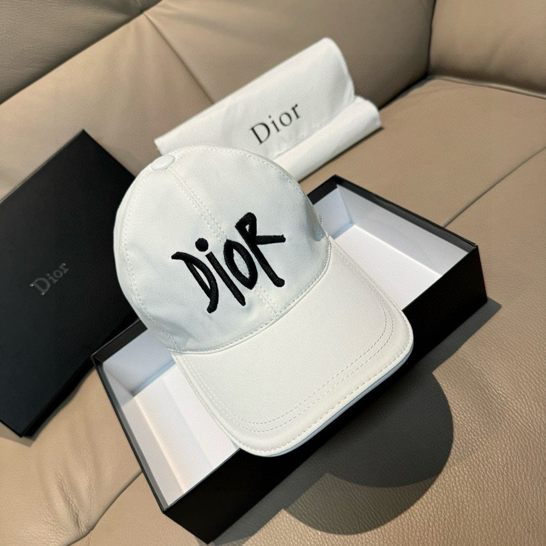Dior Caps