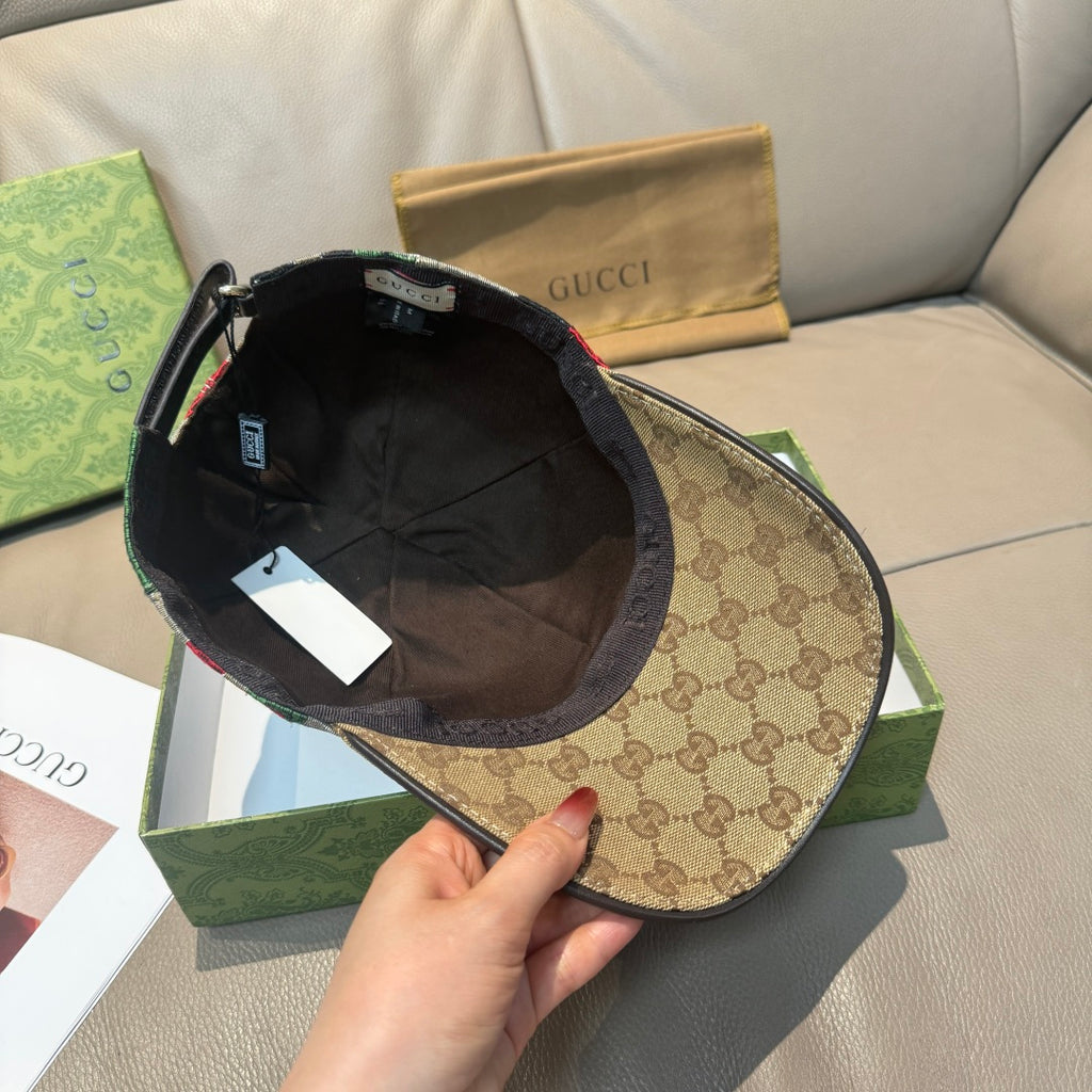 Gucci cap interior in black with beige GG canvas exterior