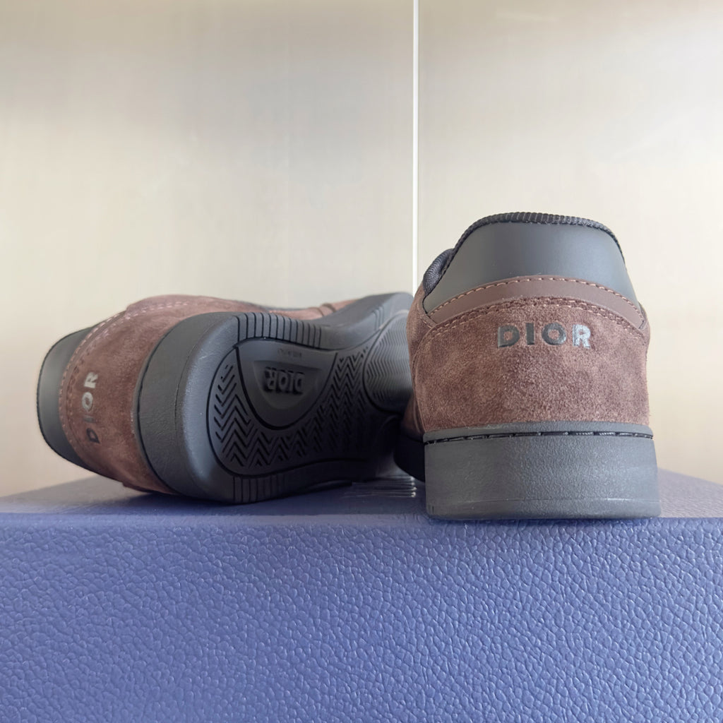 Dior unisex low-top sneakers, mauve suede heel with gray rubber sole and rear logo