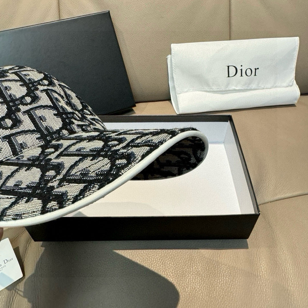 Dior Caps