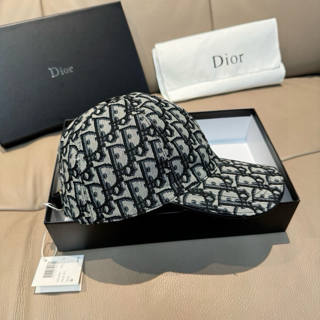 Dior Caps