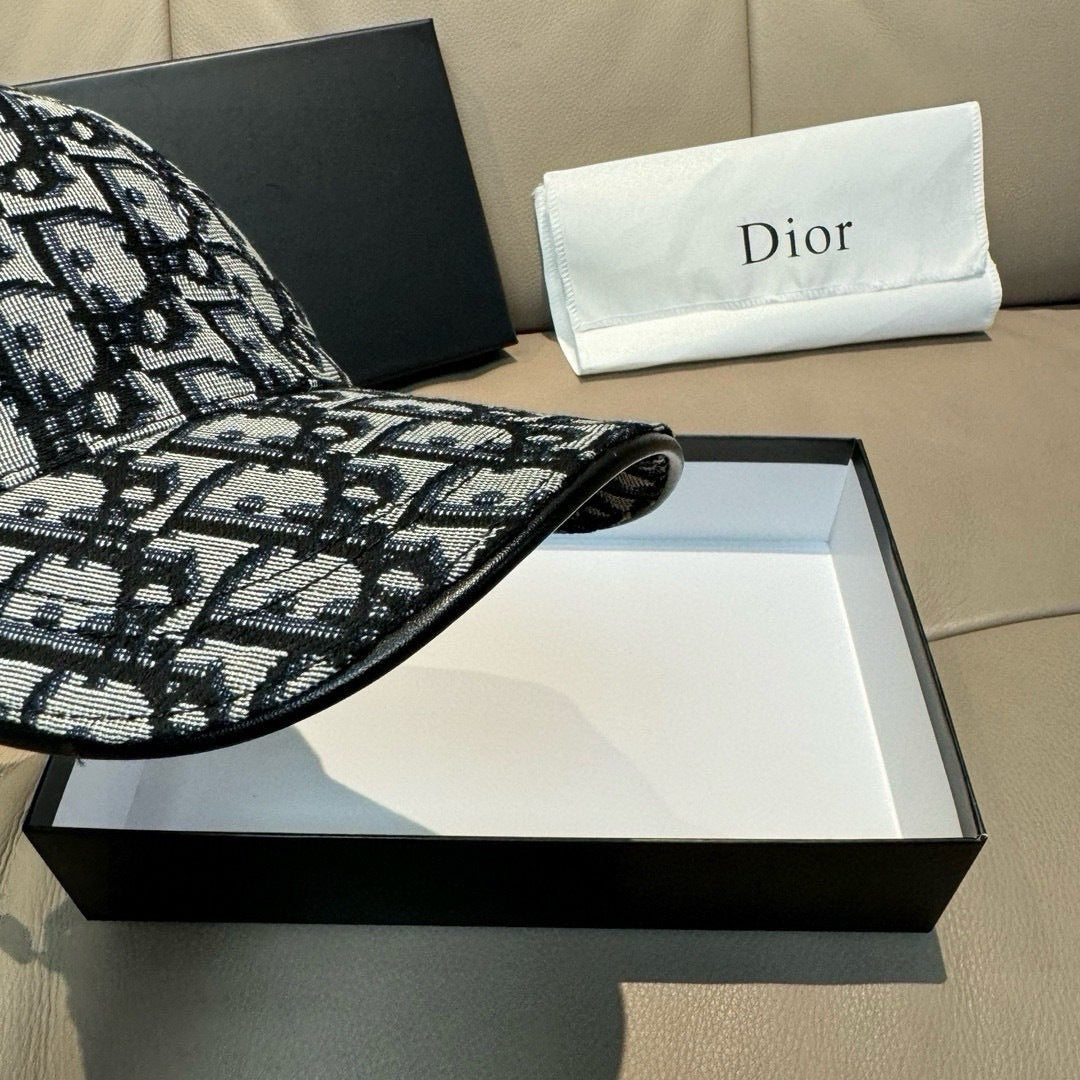 Dior Caps