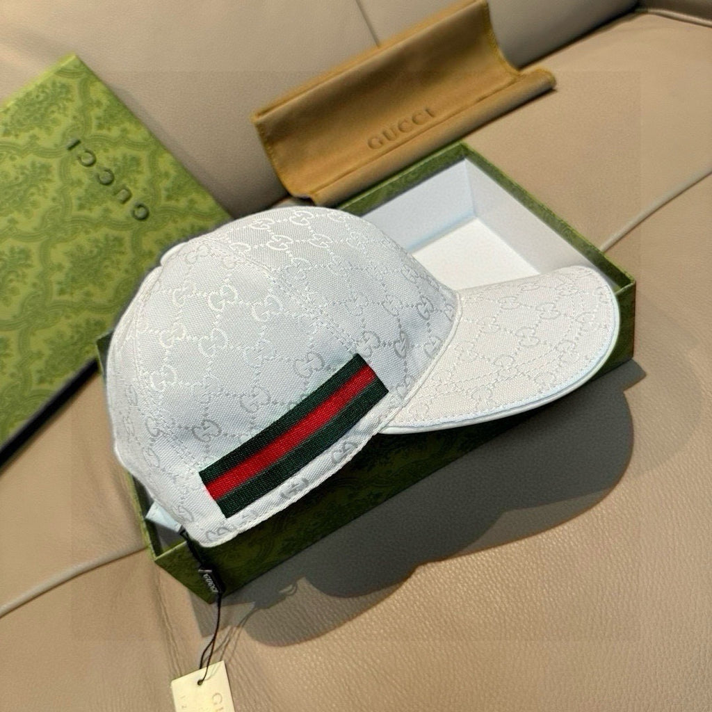 Gucci white GG monogram baseball cap with red-green Web stripe, side view