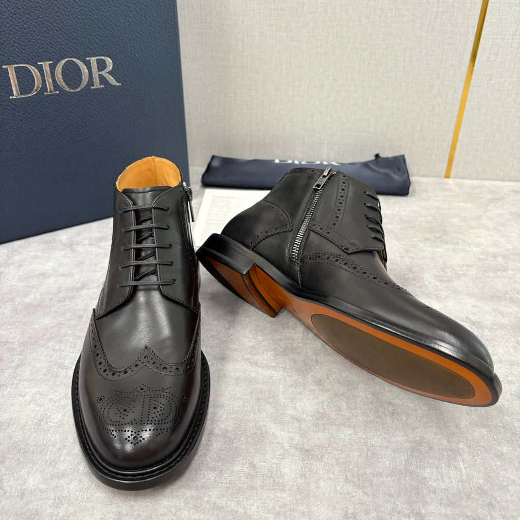 Dior unisex black leather boots with side zip, lace-up front, brogue perforations, low heel