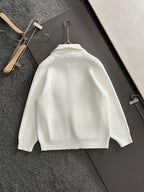 White long-sleeve zip jacket back with ribbed collar and hem
