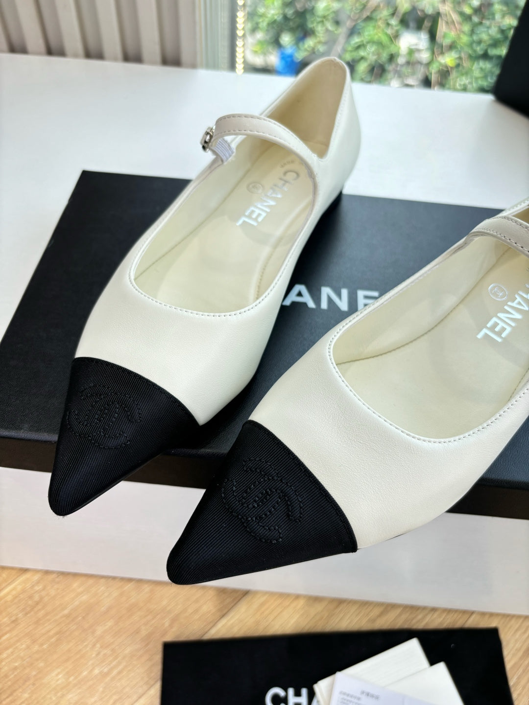 Luxury Shoes Chanel Ladies