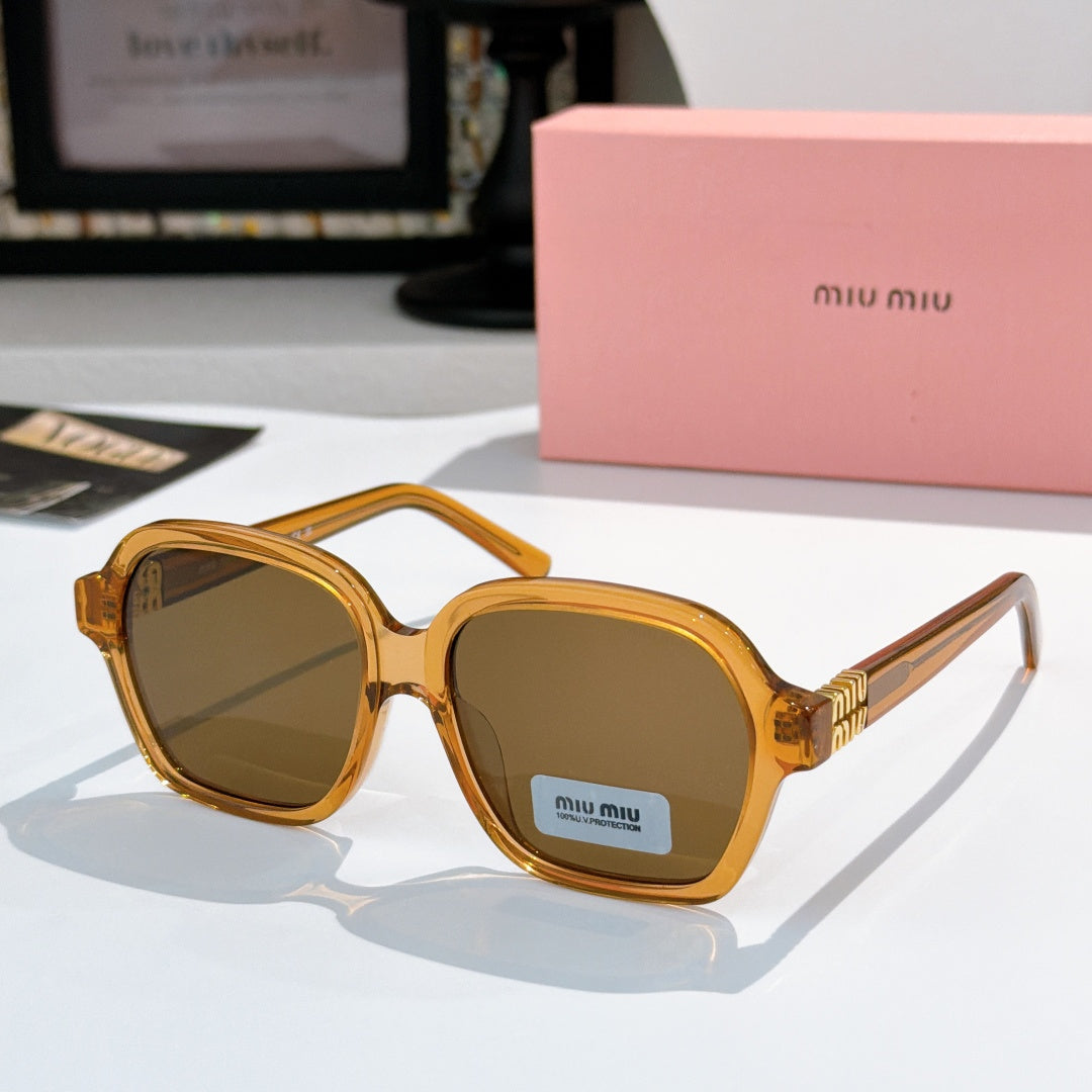 Square amber tortoiseshell acetate sunglasses with dark brown lenses