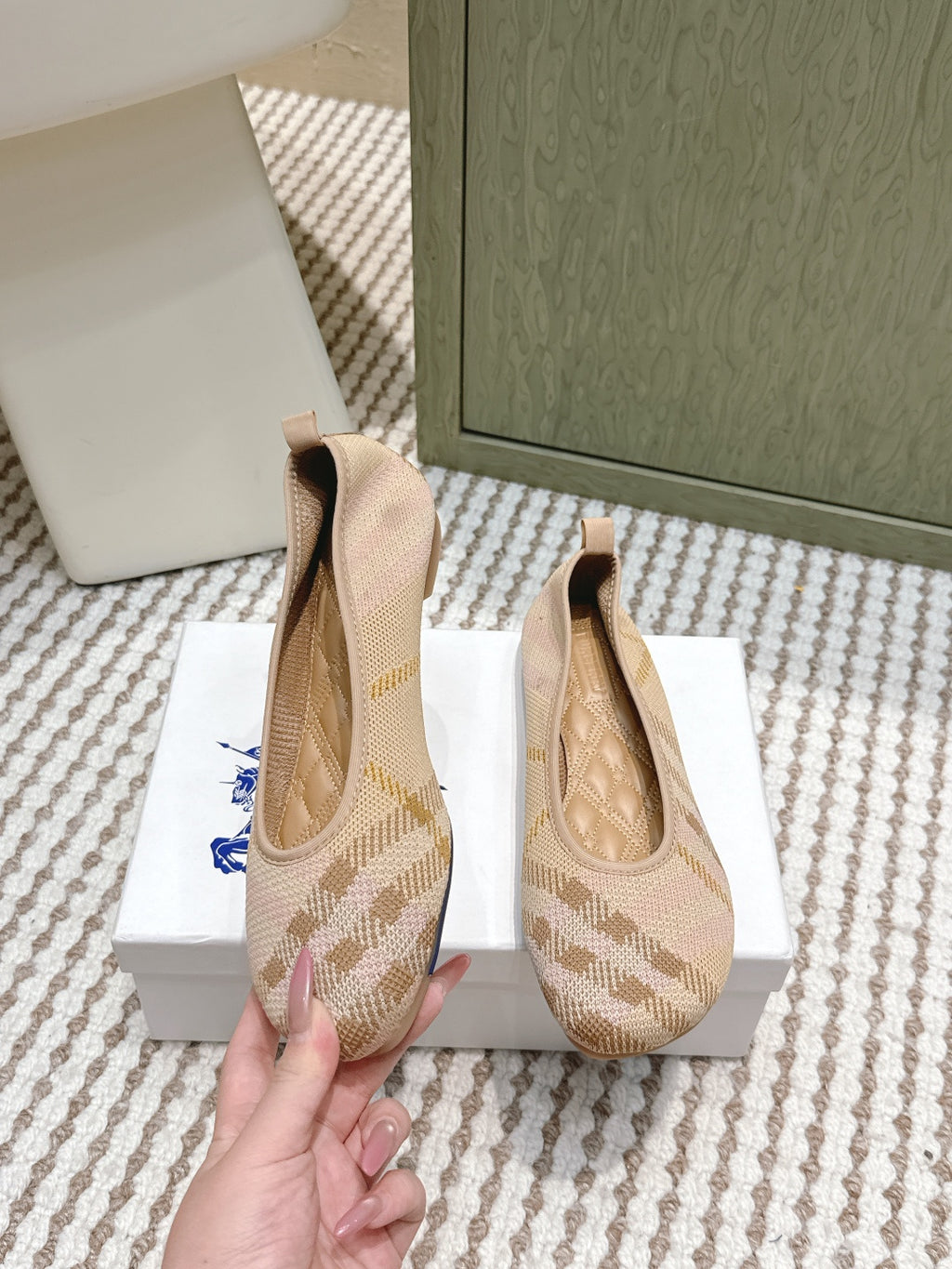 Burberry check-knit flats with blue bow detail, beige heel view