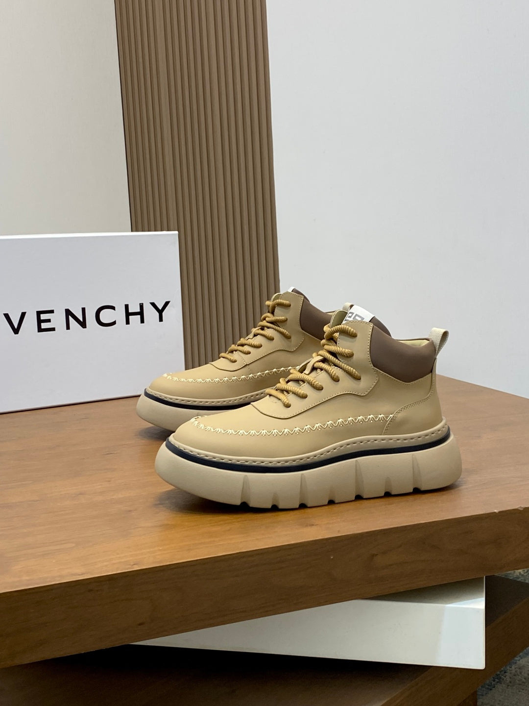 Luxury Shoes Givenchy