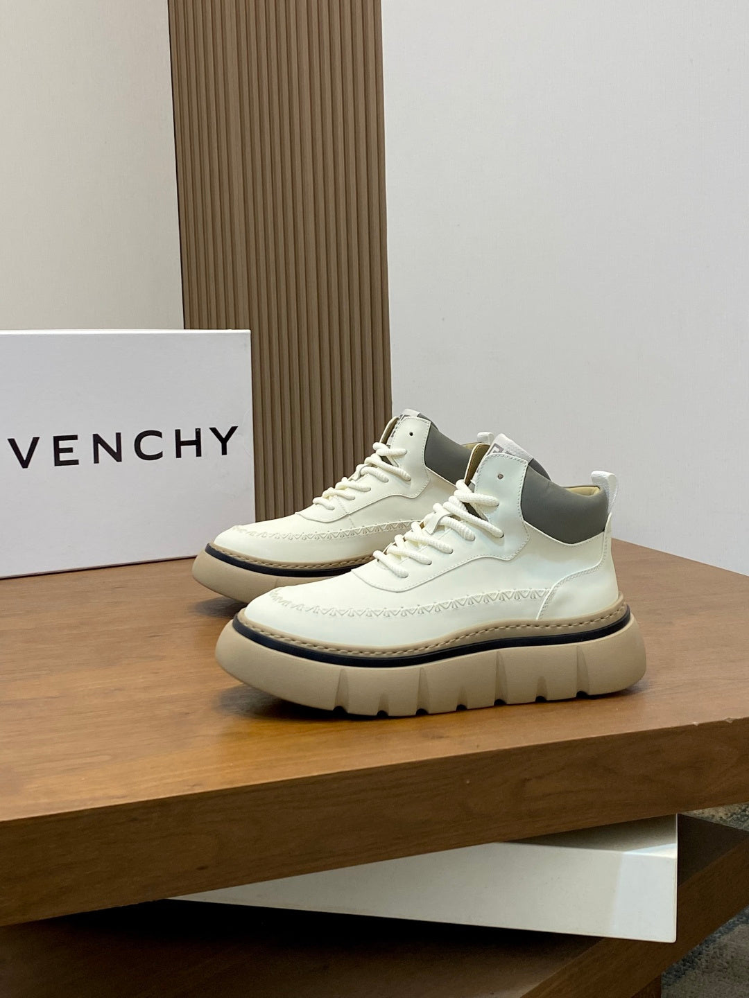 Luxury Shoes Givenchy
