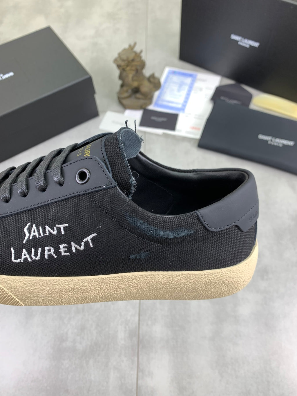 Navy SAINT LAURENT sneaker heel with side logo on beige rubber sole