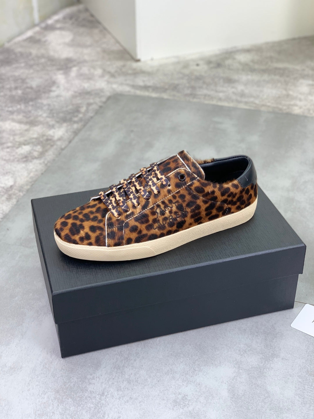 Luxury Shoes YSL Unisex