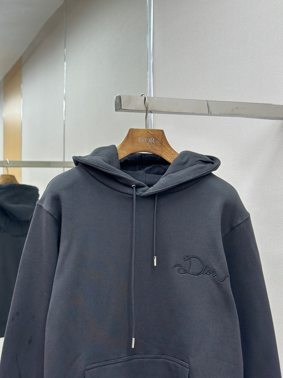 Long-sleeve hoodie with hood, dark blue, front zipper-style placket and embroidered logo