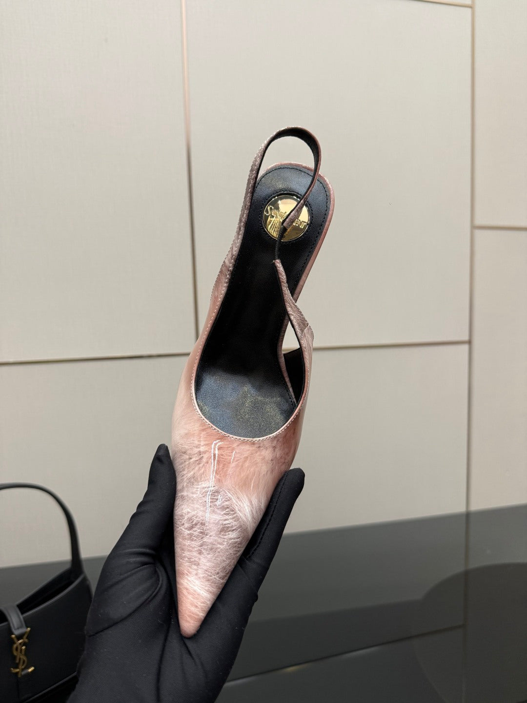 YSL women's pointed-toe stiletto heel, light pink speckled leather, black insole